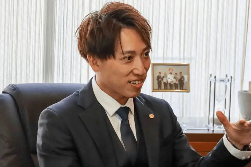 柏本 知成